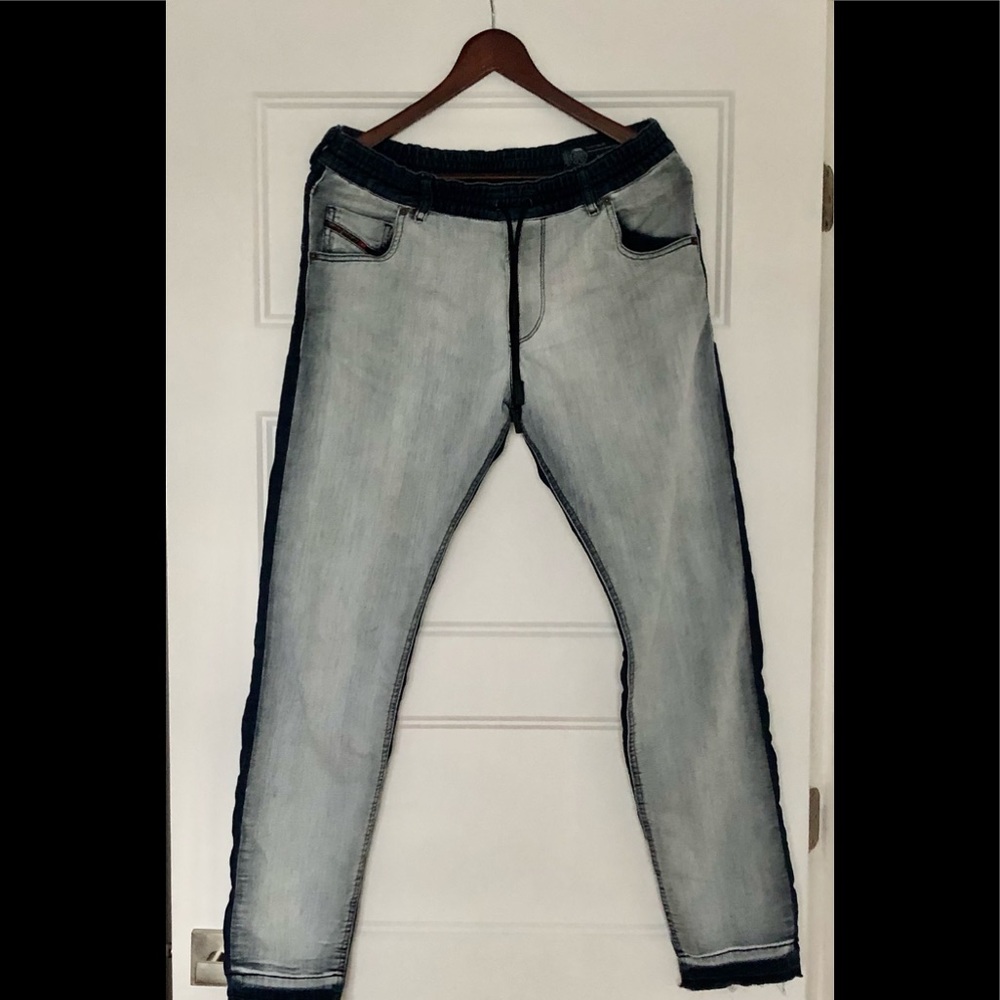 DIESEL KRAILEY R-NE JEANS SIZE 29